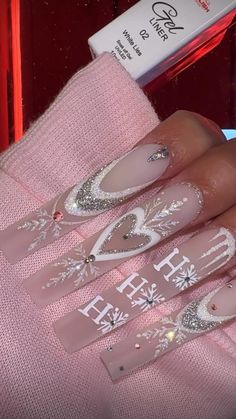 Cuticle Bling Nails, Christmas Design Nail Art, Cute Long Christmas Nails, Winter Nail Sets Acrylic, Long Winter Nail Designs, Christmas Nails Acrylic Coffin Long, Winter Ice Nails, Xxl Christmas Nails, Long Christmas Nail Designs