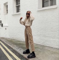 Zara Street Style, Lookbook Casual, Outfit Inspiration Women, Milk It, Outfit Zara, Casual College Outfits, Thrifted Outfits, Zara Fashion, 가을 패션