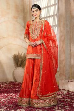 Red short kurta with flower pattern gota embroidery. Comes with matching embroidered sharara and dupatta. - Aza Fashions Kurta And Sharara, Gota Embroidery, Kinza Hashmi, Embroidered Sharara, Kurta Sharara Set, Mehndi Dress, Red Kurta, Kurta Sharara, Lehenga Suit