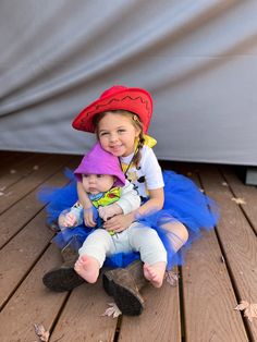 Halloween Costumes For Brother And Sister, Sister And Brother Halloween Costumes, Brother And Sister Halloween Costume, Brother And Sister Halloween Costumes, Brother Sister Costumes, Brother Halloween Costumes, Cats In Halloween Costumes, Buzz Toy Story