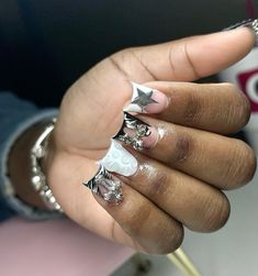 @nailsby.laniii_ on ig Freestyle Nails, W Design