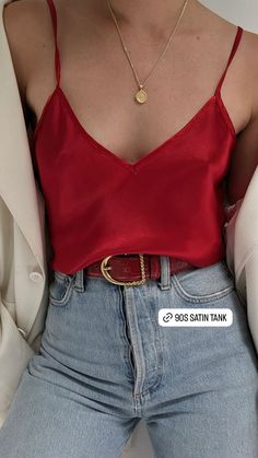 Outfits Rojos, Red Tank Top Outfit, Classy Party Outfit, Goa Outfits, Western Wear Outfits, Tank Top Outfits, Business Casual Outfits For Work, Lehenga Blouse, Dressed To Kill