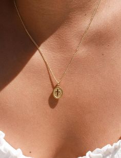 *Buy any 2 items, Get 15% OFF your order. Coupon applied at checkout.* * Single Necklace * Gold Filled Chain * Gold Plated Stainless Steel PVD Charm * Cuban Chain Length: 18" + 1" extender ►WHY GOLD FILLED? If you have been on the search for everyday gold jewelry that doesn't tarnish but affordable, gold filled is the best choice! Gold filled jewelry is second best after solid gold jewelry. * Our gold filled jewelry can withstand normal body sweat, body oils, and is typically water resistant. ►J Everyday Jewelry Gold, Minimalist Chain, Body Sweat, Normal Body, Necklace Cross, Jewelry Minimalist, Gold Coin, Solid Gold Jewelry, Cross Charms