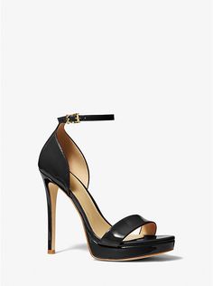 Michael Kors Shop, Fun Heels, Classy Shoes, Beautiful Heels, Heels Classy, Leather Platform Sandals, Black Sandals Heels, Shoe Fits, Sandal Fashion