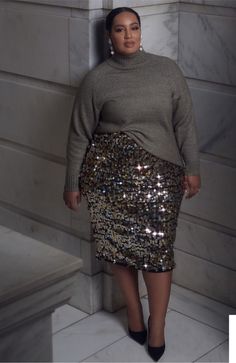 Plus Size Sequin Skirt, Safari Chic, Sequin Pencil Skirt, Sequin Outfit, New Years Eve Outfits