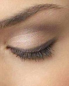 Neutral eye makeup Homemade Makeup, Makeup Tricks, Brown Eyeshadow, Eye Tutorial, Natural Eyes, Makeup Items, Eye Make, Love Makeup