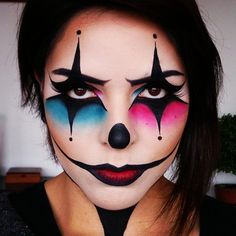 Resultado de imagen para payasa maquillaje diabolico Ide Halloween, Horror Smink, Glitter Halloween Makeup, Halloween Makeup Diy Easy, Carnaval Make-up, Pelottava Halloween, Vampire Makeup Halloween