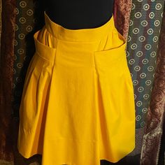 Gucci Never Worn With Tags Knee Length Flare Skirt In Bright Yellow. Perfect For Fall W/ Tights & Boots. Side Pockets, Back Zip. Size It 42/Us 6. 22 1/2” Length, 27” Waist. All Measurements Approximate. 100% Cotton. Made In Italy. Guaranteed Authentic. Comes In Original Gold Gucci Hanging Bag. Priced Well Below Original Retail. All Orders Ship First Thing The Next Business Day After Sale. Chic Gucci Formal Skirt, Elegant Gucci Skirt For Formal Occasions, Spring Gucci Fitted Skirt, Gucci Fitted Skirt For Spring, Spring Fitted Gucci Skirt, Gucci Yellow, Tights Boots, Gucci Skirt, Yellow Skirt