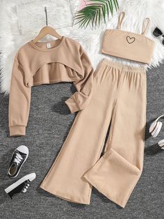 Outfit Sets For Women, Cute Dress Outfits, Casual Preppy Outfits, Quick Outfits, Cute Preppy Outfits, Easy Trendy Outfits, Simple Trendy Outfits, Cute Everyday Outfits