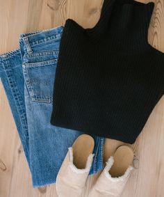 5 Closet Staples, One Week of Outfits – Jenni Kayne Building A Wardrobe, Week Of Outfits, Build A Wardrobe, Closet Staples, Of Outfits, Street Style Looks, One Week, Wardrobe Staples