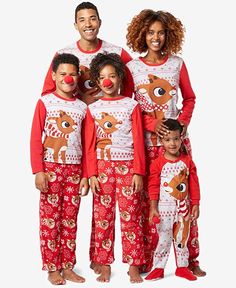 Portrait of a picture displaying Family Pajamas Christmas Cotton Set product. Christmas Morning Traditions, Pjs Matching, Pajamas For Teens, Matching Pyjamas, Xmas Pjs, Family Pajama Sets, December Photography, Deer Family, Matching Christmas Pajamas