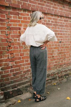 High Waist Tapered Linen Pants Elastic Waist Wide Leg Pants - Etsy Poland Relaxed Fit High-waisted Harem Pants With Elastic Waistband, High-waisted Relaxed Fit Harem Pants With Elastic Waistband, Effortless High-waisted Loose-fit Pants, Relaxed Straight Leg Harem Pants With Elastic Waistband, Loose Fit Wide-leg Pants With Elastic Waistband, Oversized Wide-leg Pants With Elastic Waistband, Relaxed Fit High-waisted Wide Leg Pants, Relaxed Linen Sweatpants With Elastic Waistband, Relaxed Linen Wide Leg Pants With Elastic Waistband