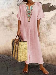 Women's Casual Dress Cotton Linen Dress Maxi long Dress Embroidered Basic Daily Split Neck Half Sleeve Summer Spring White Pink Floral 2024 - $29.99 Vintage Style Embroidery, Dresses Casual Boho, Womens Boho Dresses, Split Hem Dress, Summer Linen Dresses, Breezy Dress, Boho Tunics, Women Maxi, Plus Size Maxi Dresses