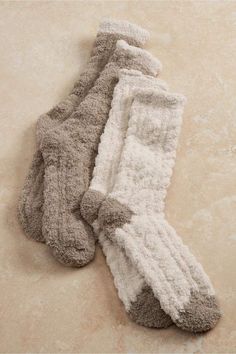 Fuzzy Socks Aesthetic, Christmas Wishlist For Teens, Cozy Socks Gift, Cable Socks, Aesthetic Socks, Socks Aesthetic, Cabin Socks, Fluffy Bedding, Stocking Stuffers For Women