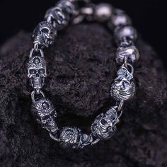 The chain body is covered with small skulls, the skulls are beautifully carved, adding a punk style to this bracelet.💀
#skullbracelet,#skullart,#mensfashion,#gothicart,#retrostyle,#sterlingsilver,#beauty,#fashionstyle,#punkfashion,#gift,#gthic Small Skull, A Punk, 925 Silver Bracelet, Skull Bracelet, Skull Head, Beaded Skull, The Chain, Unique Bracelets, Punk Style