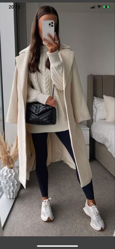 Mantel Outfit, Chique Outfit, Look Legging, New Balance Outfit, Winter Fashion Outfits Casual, Business Outfit, Casual Winter Outfits