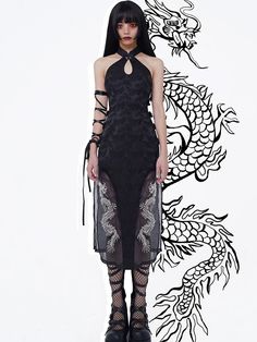 Black Side Slit Qipao with Dragon Print Black Outfit Edgy, Qipao Pattern, Skating Costume, Dragons Clothes, Outfits Edgy, Image Swag, Dragon Print, Tokyo Fashion, Butterfly Dress