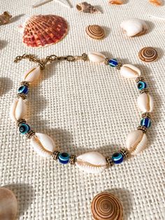 Diy Clothes And Shoes, Trending Bracelets, Ankle Jewelry, Fancy Jewellery Designs, Bead Charms Diy, Beaded Necklace Diy, Diy Bracelets Easy, Diy Bracelet Designs