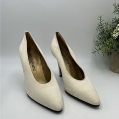 Heel Height: 3 Closure Type: Slip-On Item Features: High Heel; Pointed Toe; Leather Insole And Lining; Satin Size: 8.5 These 1990's Yves Saint Laurent Vintage Ivory Satin Shoes Are A Great Example Of How He Made Little Tweaks To Traditional Designs To Make Them More Contemporary. These Lovely Heels Have Black Soles And A Gold Interior. Ysl Shoes Are Always Timeless And Classic. Some Discoloration On Outside Insole And Outsole Are In Good Condition They Need To Be Professionally Cleaned And They Yves Saint Laurent Wedding Shoes, Satin High Heels, Off White Wedding, Saint Laurent Vintage, Ysl Heels, Yves Saint Laurent Shoes, Vintage Ysl, Satin Shoes, Ysl Shoes