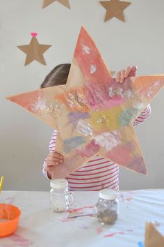 Puffy Paper Stars, Art Bar, Stars Craft, Crafty Kids, Toddler Art, Paper Stars, Childrens Crafts, Baby Crafts, Preschool Art