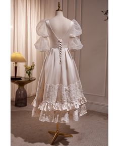 Get 10% off now! Buy vintage lace satin champagne tea length wedding dress with bubble sleeves at cheap price online. Free stable shipping and pro custom service since 2009. Lace Wedding Dress With Puff Sleeves, Backless Party Dress, Tea Length Prom Dress, Cool Dresses, Prom Dresses Yellow, Pink Prom, Black Prom, Homecoming Dresses Black, Dress A Line