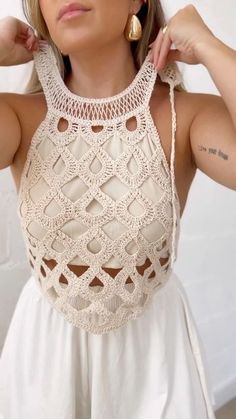 Tops A Crochet, Crochet Halter Top Pattern, Crochet Clothing And Accessories, Crochet World, Crochet Halter Tops, Crochet Tank, Crochet Vest, Crochet Top Pattern