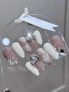 Chinese Gel Nails, Nail Sang Chanh, Ornate Nails