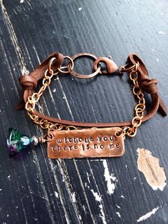 a bracelet with a charm that says, i believe you're there is no one