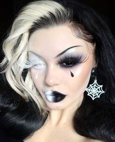 Black And White Makeup, Holloween Makeup, Cool Halloween Makeup, Halloween Eye Makeup, Halloween Makeup Inspiration, Halloween Tattoo, White Makeup, Edgy Makeup, Cool Makeup