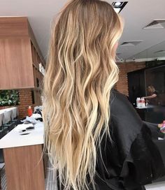 Blond Balayage, Luxy Hair, Long Face Hairstyles, Balayage Blonde, Honey Hair, Effortless Hairstyles, Blonde Hair With Highlights