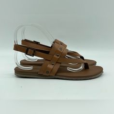 New Size 8 100% Leather Imported From El Salvador Ugg Sandals, Fur Sandals, Suede Slides, Comfy Sandals, Red Sandals, Silver Sandals, Brown Leather Sandals, Leather Flip Flops, Leather Sandals Women