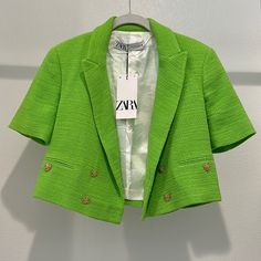 Zara Green Cropped Blazer Brand New Cropped Summer Outerwear With Buttons, Zara Green Summer Outerwear, Elegant Green Summer Outerwear, Green Summer Outerwear With Buttons, Chic Short Sleeve Spring Blazer, Zara Summer Outerwear With Buttons, Zara Summer Outerwear, Cropped Blazer, Zara Jackets