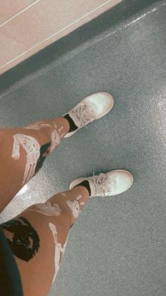 Volleyball, Body Paint, Legs, Handprint, Paint Leg Painting Ideas For Football Games, Football Game Leg Paint Ideas, Football Game Leg Paint, Leg Painting Body Art, School Spirit Face Paint, Sport Makeup, Football Face Paint, Scarecrow Halloween Makeup, Spirit Days