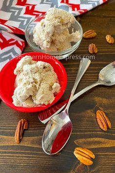 two bowls filled with ice cream and pecans