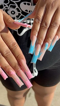 Knoelnails on ig Cute Gender Reveal Nails, Nails Tech, Occasion Nails, Bday Nails, Baby Gender Reveal Party Decorations, Neon Acrylic Nails