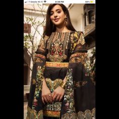 Pakistani Dress Brand New Size Medium Stuff Lawn Measurements Bust Size 20 Shirt Length 37 Trouser Length 37 Atelier Design, Pakistani Designer Suits, Pakistani Salwar Kameez, Chiffon Collection, Ghagra Choli, Maria B, Party Kleidung, Lawn Suits, Dress Suit