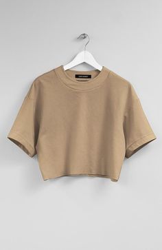 Cute Simple Crop Tops, Crop Tees For Women, Crop T Shirts For Women, Beige Color Outfit, Long Crop Tops, Cute Cropped Shirts, Beige Clothes, Tan Crop Top, Crop Tee Shirt