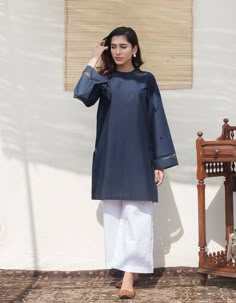 Simple Short Kurta Designs, Summer Kurta Design For Women, Casual Wear Dress Pakistani Summer, Kurta Shalwar Women, Simple Plain Dress Designs, Simple Kurta Designs Casual, Pakistani Kurti Designs Casual Summer, Kurta Design For Girl, Kameez Shalwar Designs For Women