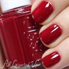 My current October 2014 favorite. Slightly deeper and more blue-toned than Aperitif. Essie Dress To Kilt - Fall 2014 via @alllacqueredup Essie Aperitif, Rounded Nails, Essie Nail Colors, Best Pic, Nail Art Diy Easy, Nail Candy, Trendy Nail