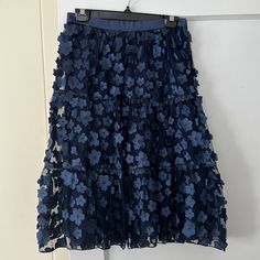 Brand New, Never Worn, Still With Original Tag. Gorgeous Navy Blue Tulle Skirt With Side Zip. Fits At Natural Waist And Runs Small. Gold Tulle Skirt, Blue Tulle Skirt, Green Drapes, Floral Lace Skirt, Gold Tulle, Bohemian Skirt, Fit And Flare Skirt, Tulle Flowers, Flower Skirt