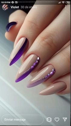 Aesthetic Nails Acrylic Summer, Aesthetic Nails Acrylic, Short Nails Cute, Light Purple Nails, Lilac Nails, Nagellack Trends, Lavender Nails, Simple Gel Nails