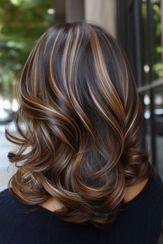 Dark Brown Hair With Honey Balayage, Dark Highlighted Hair, Autumn Balayage Hair Brunette, 2024 Hair Color Trends For Women, Dark Brown With Caramel Highlights, Fall Hair Trends 2024, Warm Caramel Balayage Honey, Medium Brown Hair With Highlights, Dark Caramel Highlights