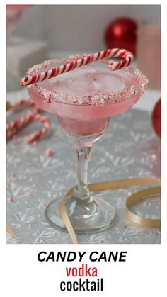 You won't be able to say no to this easy candy cane vodka cocktail! Make your own candy cane vodka using candy canes and vodka and watch the vodka transform into the prettiest pink drink! It's delicious. Combine this with creme de cacao and you have yourself a delicious holiday cocktail! Candy Cane Vodka, Make Your Own Candy, Peppermint Vodka, Easy Mocktails, Margarita Martini, Easy Candy, Lemon Vodka, Vodka Cocktails Recipes, Vodka Cocktail