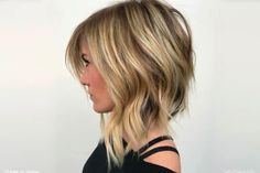 Textured Angled Bob Medium, Medium Hair Bob Styles, Extreme Angled Bob, Angled Long Bobs, Choppy Inverted Bob Hairstyles Medium, Shoulder Length Angled Bob Haircuts, Medium Angled Bob, Angled Lob Haircut, Inverted Lob