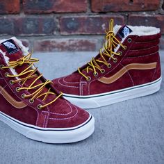 Fancy - Vans Sk8 Hi Reissue High Vans, Surfer Shoes, Vans Sk8 Hi Reissue, Vans Outfit, Cheap Sneakers, Vans High Top Sneaker