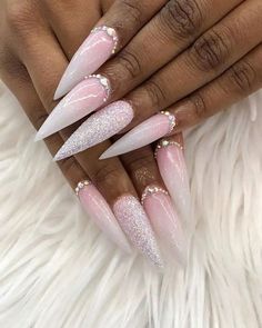 Rhinestone Nails Designs, Stripe Nail Art Designs, French Manicure Nail Designs, Home Nail Art, Nail Stickers Designs, Nail Art Designs For Beginners, Nail Art Stripes, French Manicure Nails