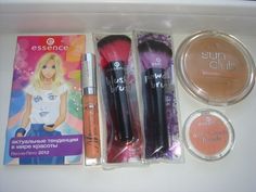 essence cosmetics 2000's Aesthetic, 2014 Core, Essence Products, Discontinued Makeup, Avril Lavigne Goodbye Lullaby, Nostalgic Aesthetic, Mia Colucci, Essence Makeup, Desktop Icons