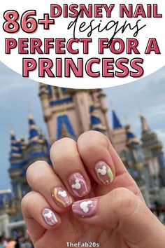 Disney Nails Simple, Disney Nail Ideas, Cute Disney Nails, Disney Gel Nails, Mickey Mouse Nail Design, Simple Disney Nails, Disney Manicure, Disney World Nails, Disney Princess Nails