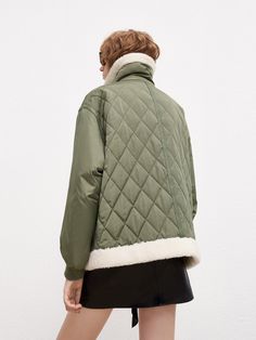 MO&Co. Women's Contrast Panel Quilted Jacket Features : - Front pockets- Quilted finish, contrast design- Faux shearling lapel collar, trims finish Code: MBB4COT011The back length of size S is 63.5cmMATERIALS & CARE Material: 100% PolyesterNot water wash, do not bleachHang to dry in the shadeDo not tumble dry, do not ironDo not dry clean, professional careDo not expose to the sun, wash with water,Sharp object impact and contact with chemical solventsREMINDER: All items are measured manually. Ple Contrast Design, Outerwear Trends, Panel Quilts, Green Jacket, Quilted Jacket, Lapel Collar, Fox, Dry Clean, Collar