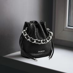 Soft Genuine Leather Chain Shoulder Strap Bucket Bag Cheap Black Bucket Bag With Double Handle, Luxury Handmade Black Bucket Bag, Luxury Black Square Bucket Bag, Luxury Modern Black Bucket Bag, Silver Leather Bags For Fashion, Trendy Leather Evening Bag With Chain Strap, Everyday Leather Bag With Chain, Everyday Leather Chain Bag, Gift Bucket Shoulder Bag With Chain Strap